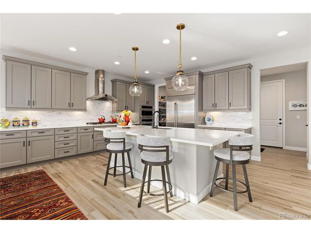 6608 Leilani Dr, Castle Rock, CO 80108