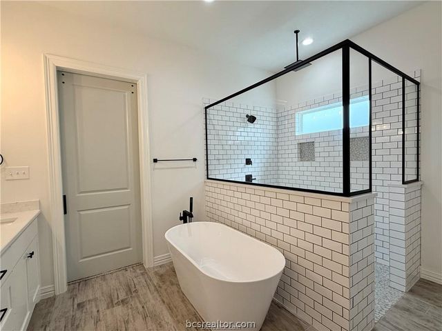 4213 Skylar Drive, College Station, TX 77845