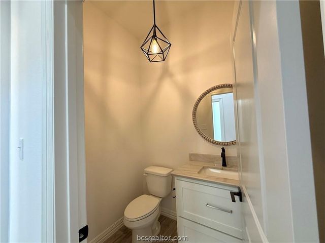 4213 Skylar Drive, College Station, TX 77845