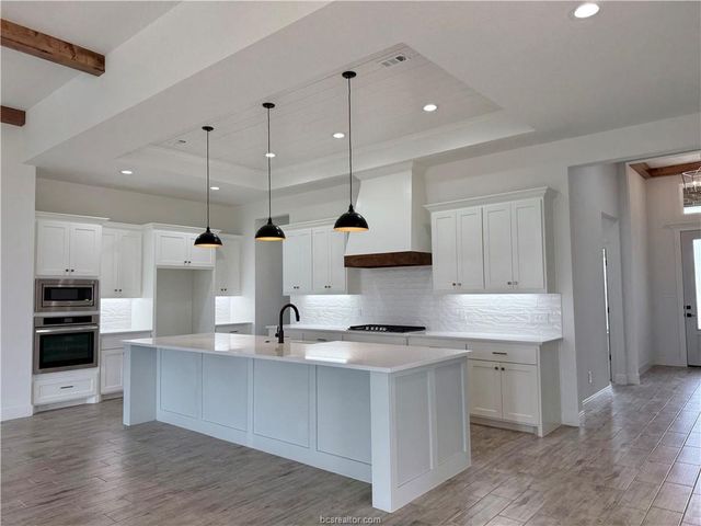 4213 Skylar Drive, College Station, TX 77845
