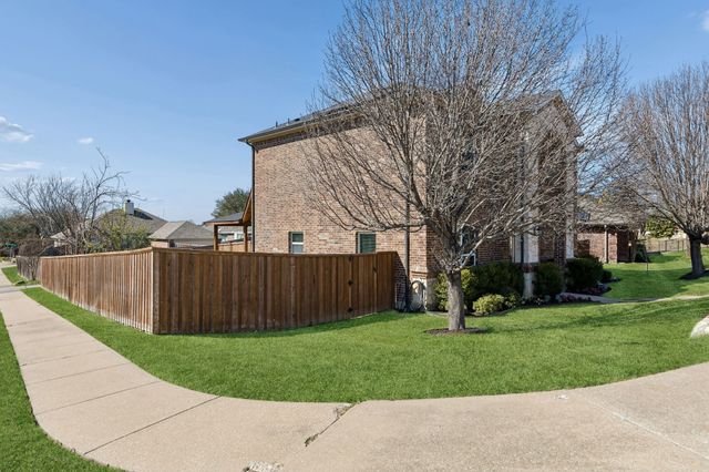 5834 MacGregor Drive, Garland, TX 75043