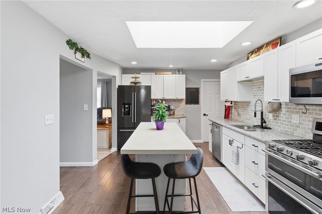 14580 Whitney Road, Strongsville, OH 44136