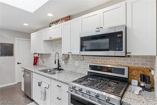 14580 Whitney Road, Strongsville, OH 44136