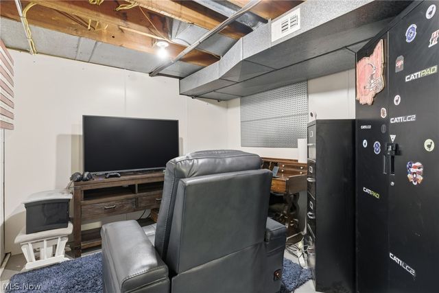 14580 Whitney Road, Strongsville, OH 44136