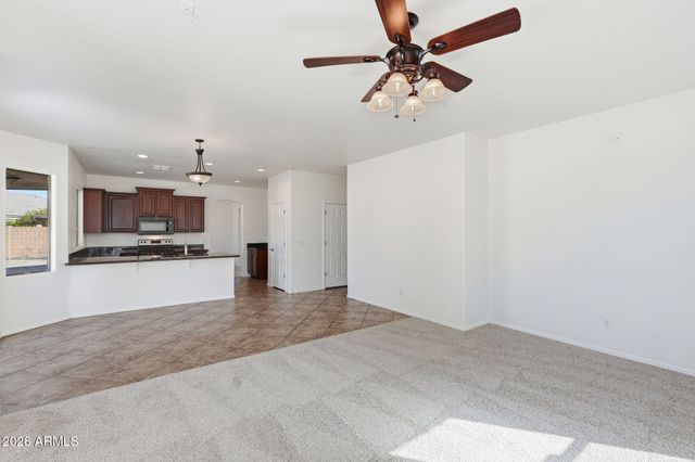 1727 W SAN TAN HILLS Drive, San Tan Valley, AZ 85144