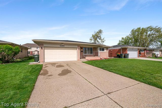 33437 Somerset Drive, Sterling Heights, MI 48312