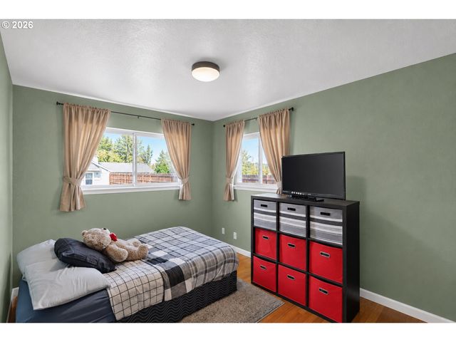 1549 Ne 9TH St, Mc Minnville, OR 97128