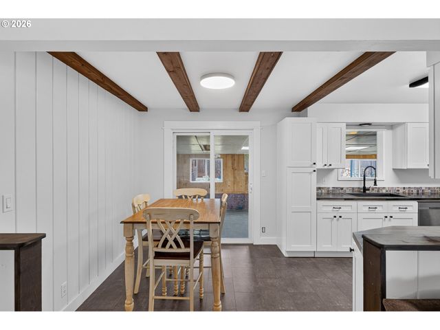 1549 Ne 9TH St, Mc Minnville, OR 97128