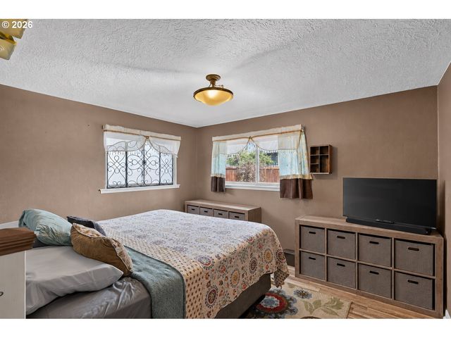 1549 Ne 9TH St, Mc Minnville, OR 97128