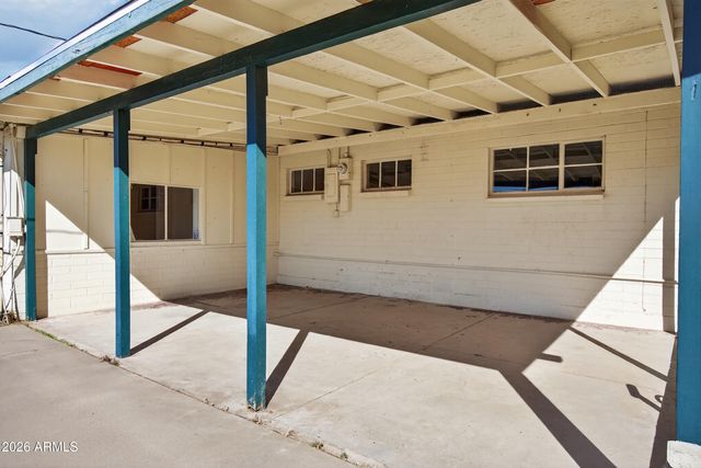 2217 W RANCHO Drive, Phoenix, AZ 85015