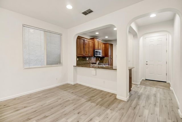 3127 Tolliver, Sacramento, CA 95833