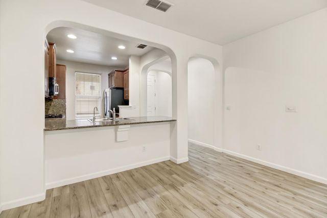 3127 Tolliver, Sacramento, CA 95833