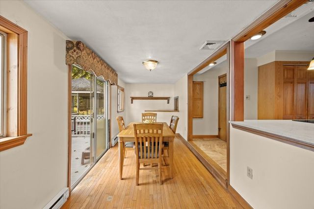 58 Briarwood Dr, Taunton, MA 02780