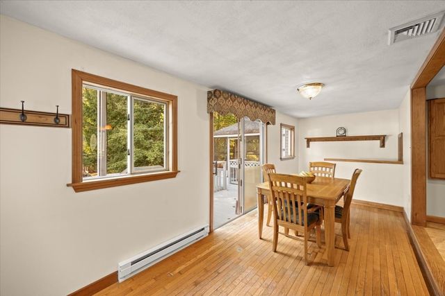 58 Briarwood Dr, Taunton, MA 02780
