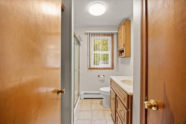 58 Briarwood Dr, Taunton, MA 02780