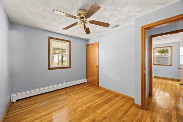 58 Briarwood Dr, Taunton, MA 02780