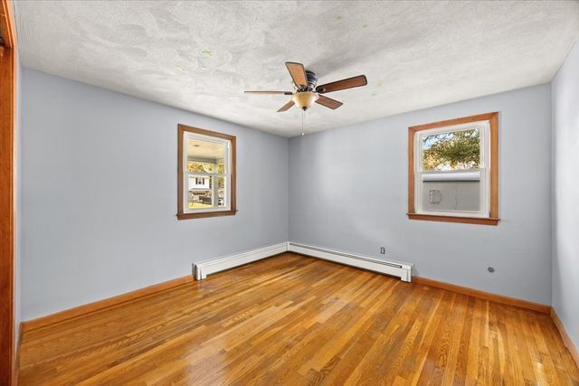 58 Briarwood Dr, Taunton, MA 02780