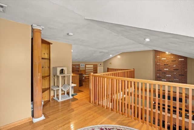 58 Briarwood Dr, Taunton, MA 02780