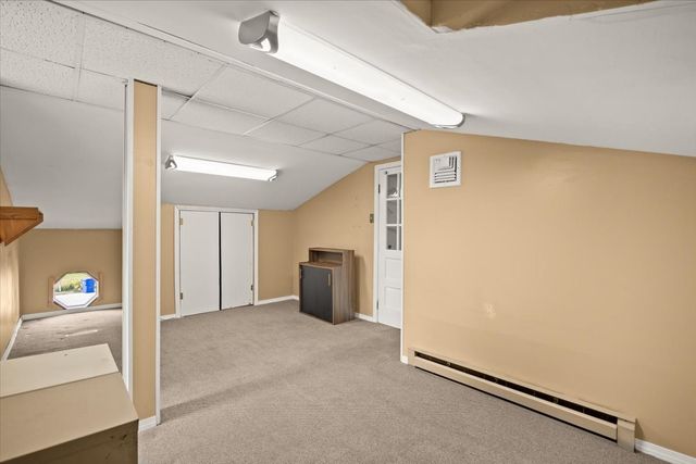58 Briarwood Dr, Taunton, MA 02780