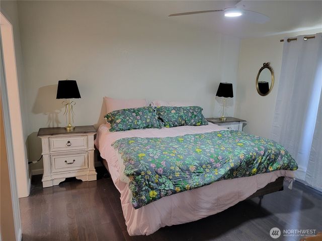 2168 Norman Drive, Oak Harbor, WA 98277