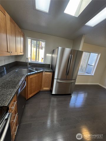 2168 Norman Drive, Oak Harbor, WA 98277