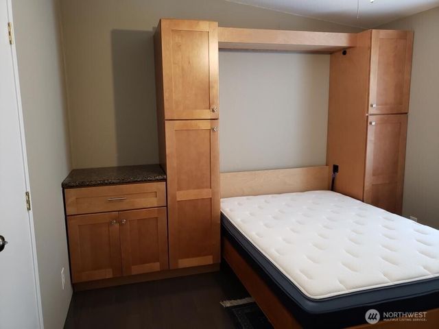 2168 Norman Drive, Oak Harbor, WA 98277