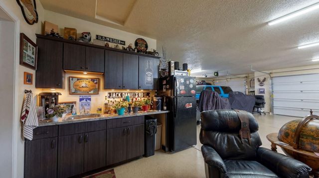 75 Evening Star Loop, Edgewood, NM 87015