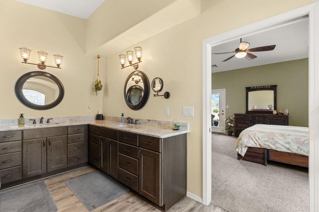 75 Evening Star Loop, Edgewood, NM 87015