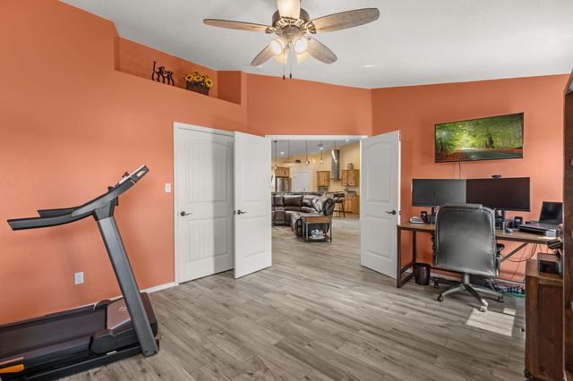 75 Evening Star Loop, Edgewood, NM 87015