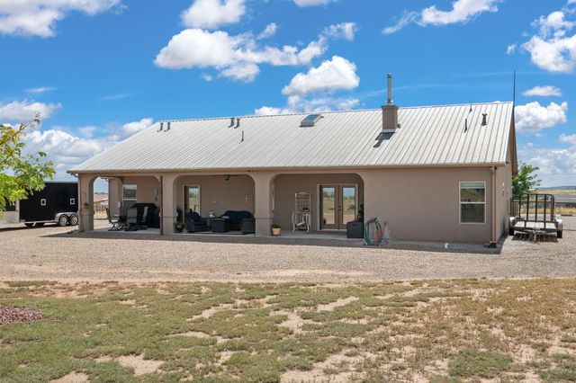 75 Evening Star Loop, Edgewood, NM 87015