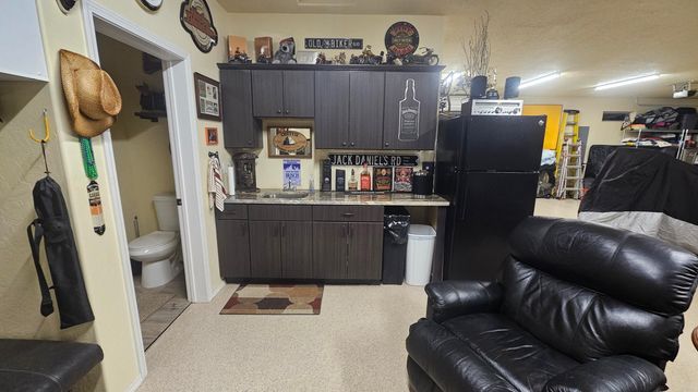 75 Evening Star Loop, Edgewood, NM 87015