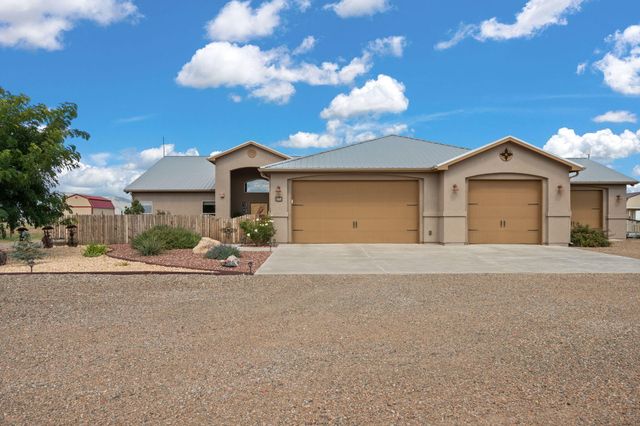 75 Evening Star Loop, Edgewood, NM 87015