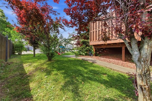 214 Barr St, Canonsburg, PA 15317