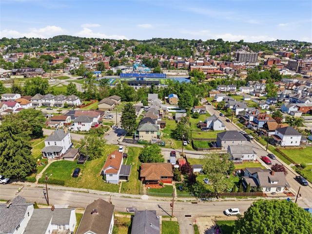 214 Barr St, Canonsburg, PA 15317