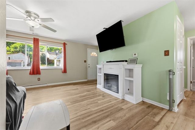 214 Barr St, Canonsburg, PA 15317