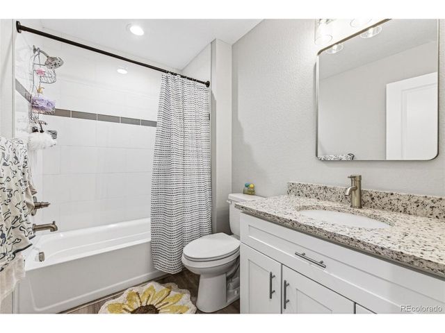 436 Molly Ln, Fort Morgan, CO 80701