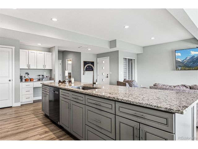 436 Molly Ln, Fort Morgan, CO 80701