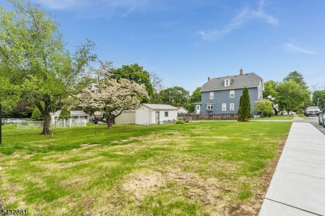 1049 Broad St, Harmony Twp., NJ 08865