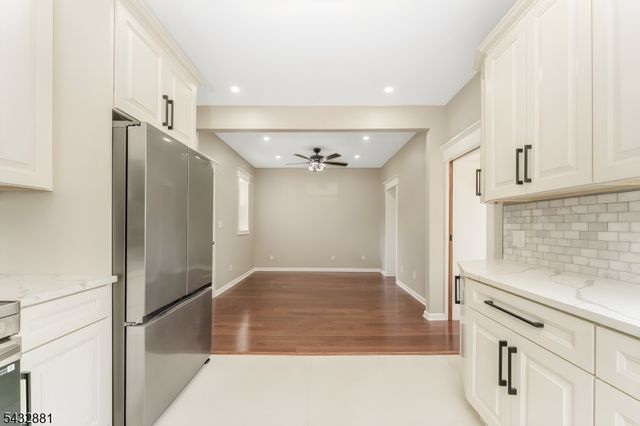 1049 Broad St, Harmony Twp., NJ 08865