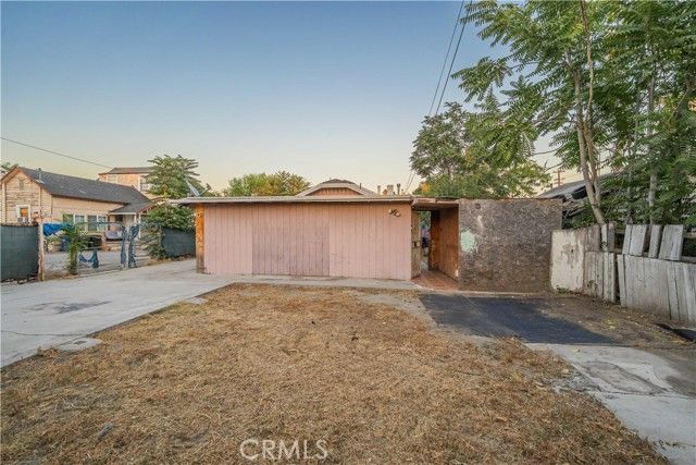 1330 Acacia Avenue, San Bernardino, CA 92405