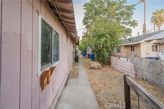 1330 Acacia Avenue, San Bernardino, CA 92405