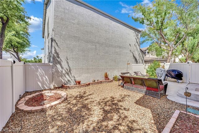 1532 Stone Valley Avenue, Las Vegas, NV 89183