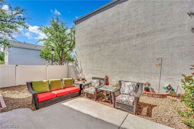 1532 Stone Valley Avenue, Las Vegas, NV 89183