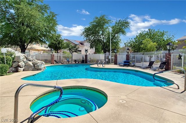 1532 Stone Valley Avenue, Las Vegas, NV 89183