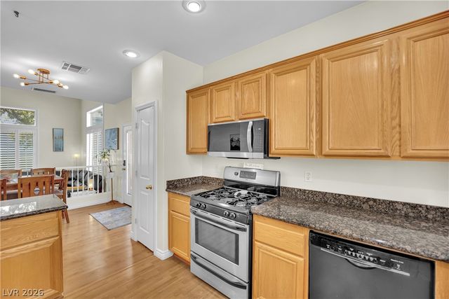 1532 Stone Valley Avenue, Las Vegas, NV 89183