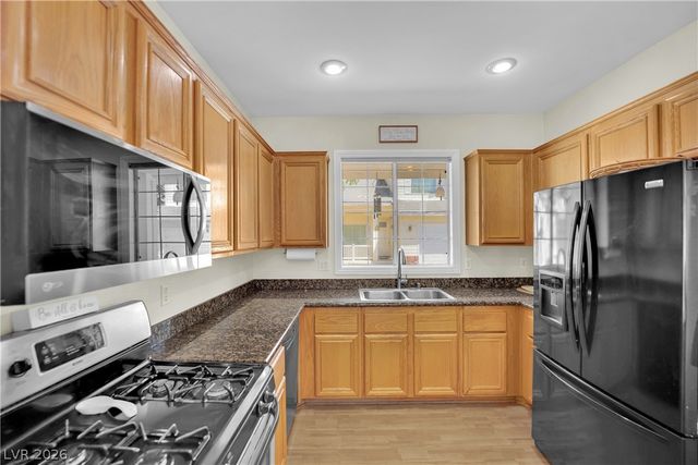 1532 Stone Valley Avenue, Las Vegas, NV 89183
