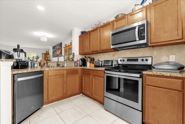 7421 SUGAR BEND DRIVE 7421, Orlando, FL 32819