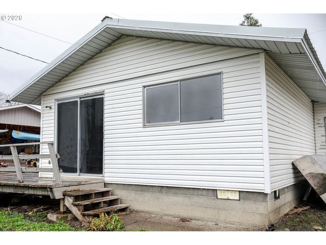 843 Nw BRIDGE St, John Day, OR 97845