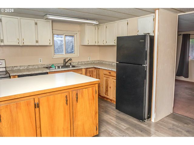 843 Nw BRIDGE St, John Day, OR 97845