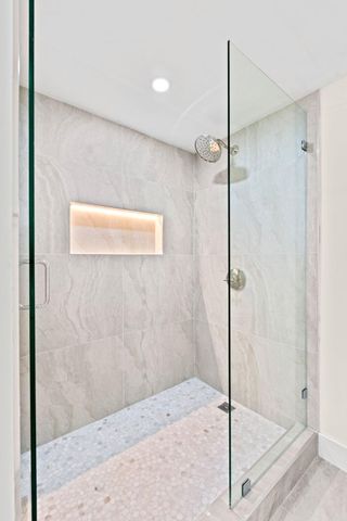 1662 Royal Forest Court, West Palm Beach, FL 33406